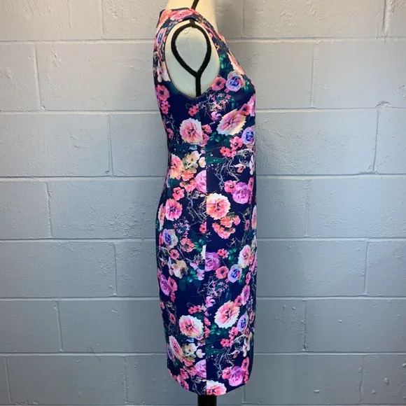 NWT Carmen Marc Valvo Floral Sheath Dress-Women's Size 4‎