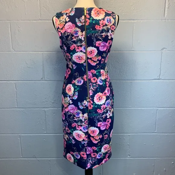 NWT Carmen Marc Valvo Floral Sheath Dress-Women's Size 4‎