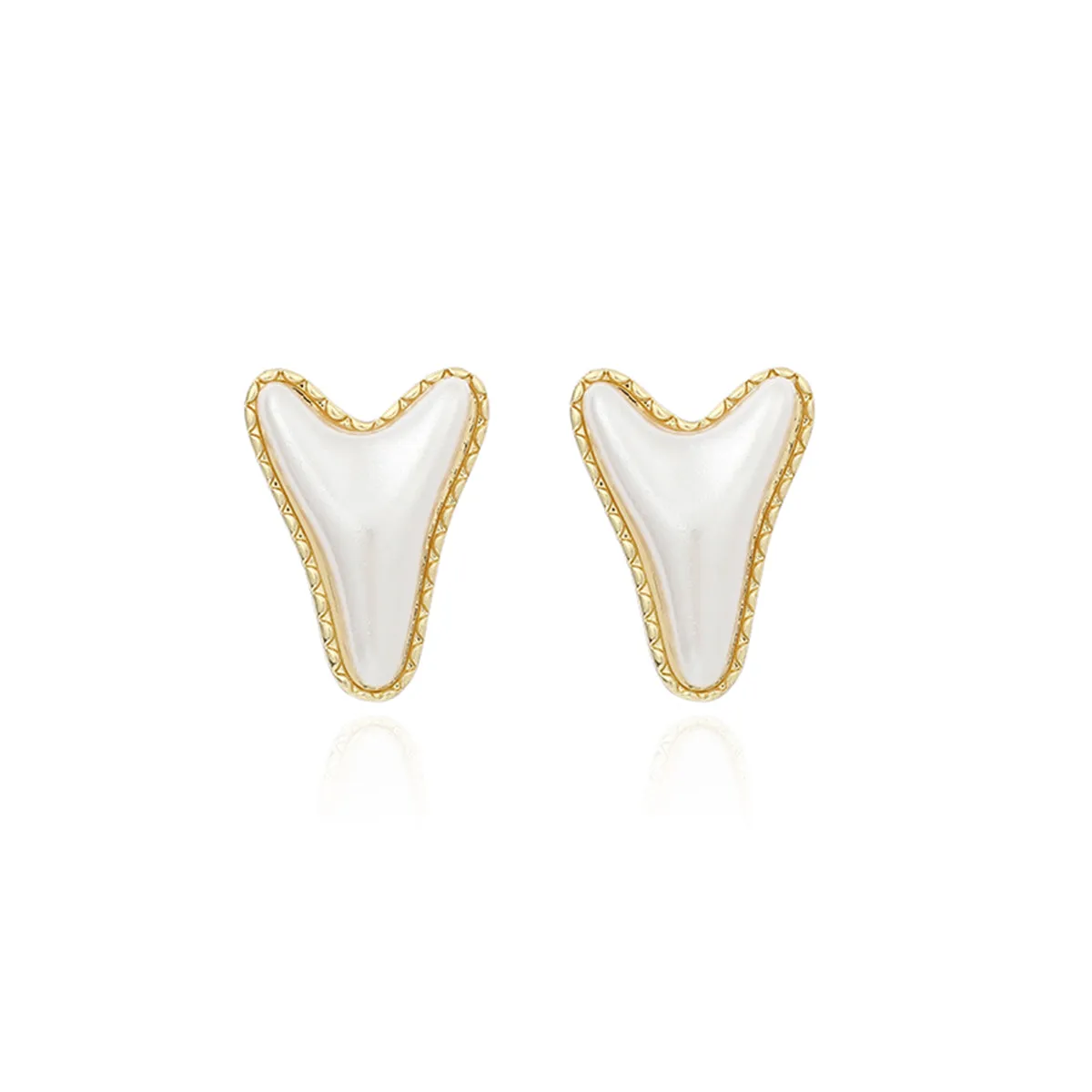 Pearl & 18K Gold-Plated Arrow Stud Earrings