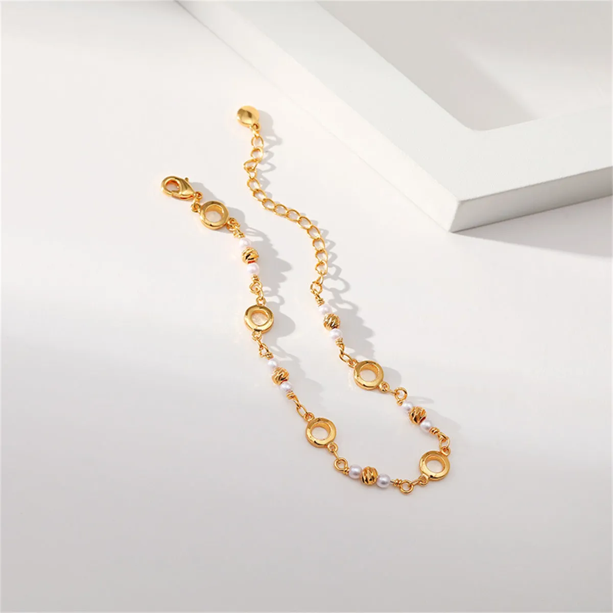 Pearl & 18K Gold-Plated Circle Station Bracelet