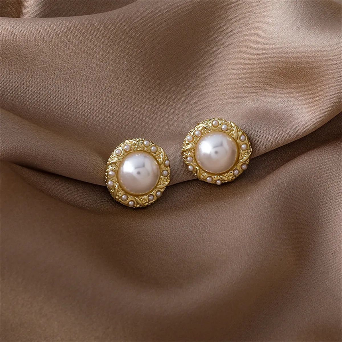 Pearl & 18K Gold-Plated Round Stud Earrings