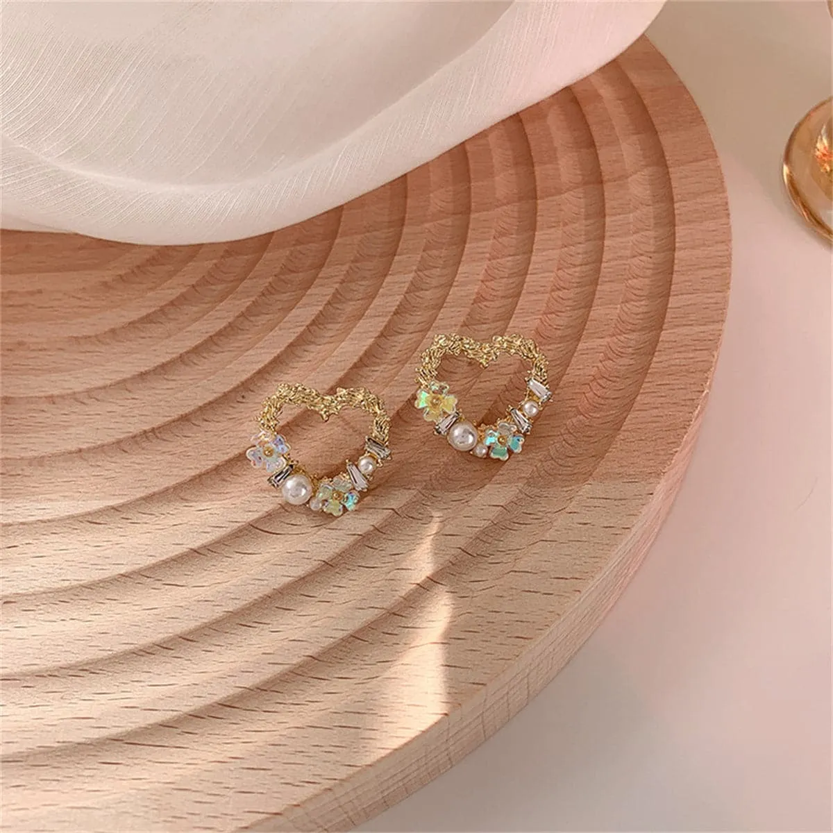 Pearl & Cubic Zirconia Openwork Floral Heart Stud Earrings