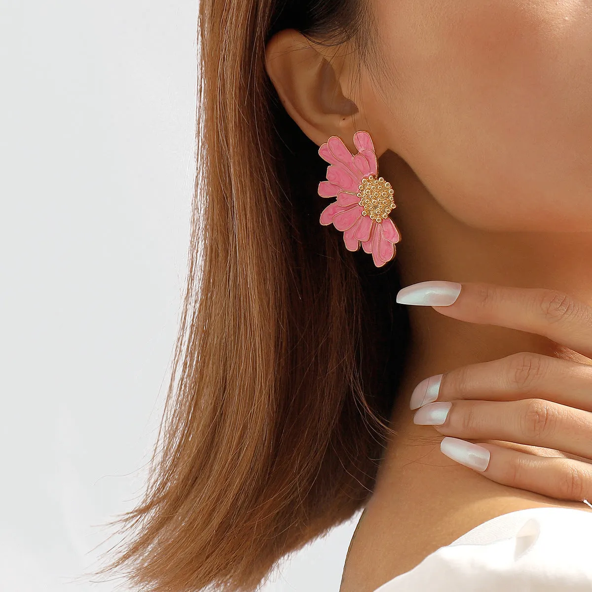 Pink Enamel & 18K Gold-Plated Mum Stud Earrings