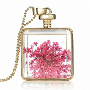 Rose Pressed Gypsophila & 18K Gold-Plated Square Pendant Necklace