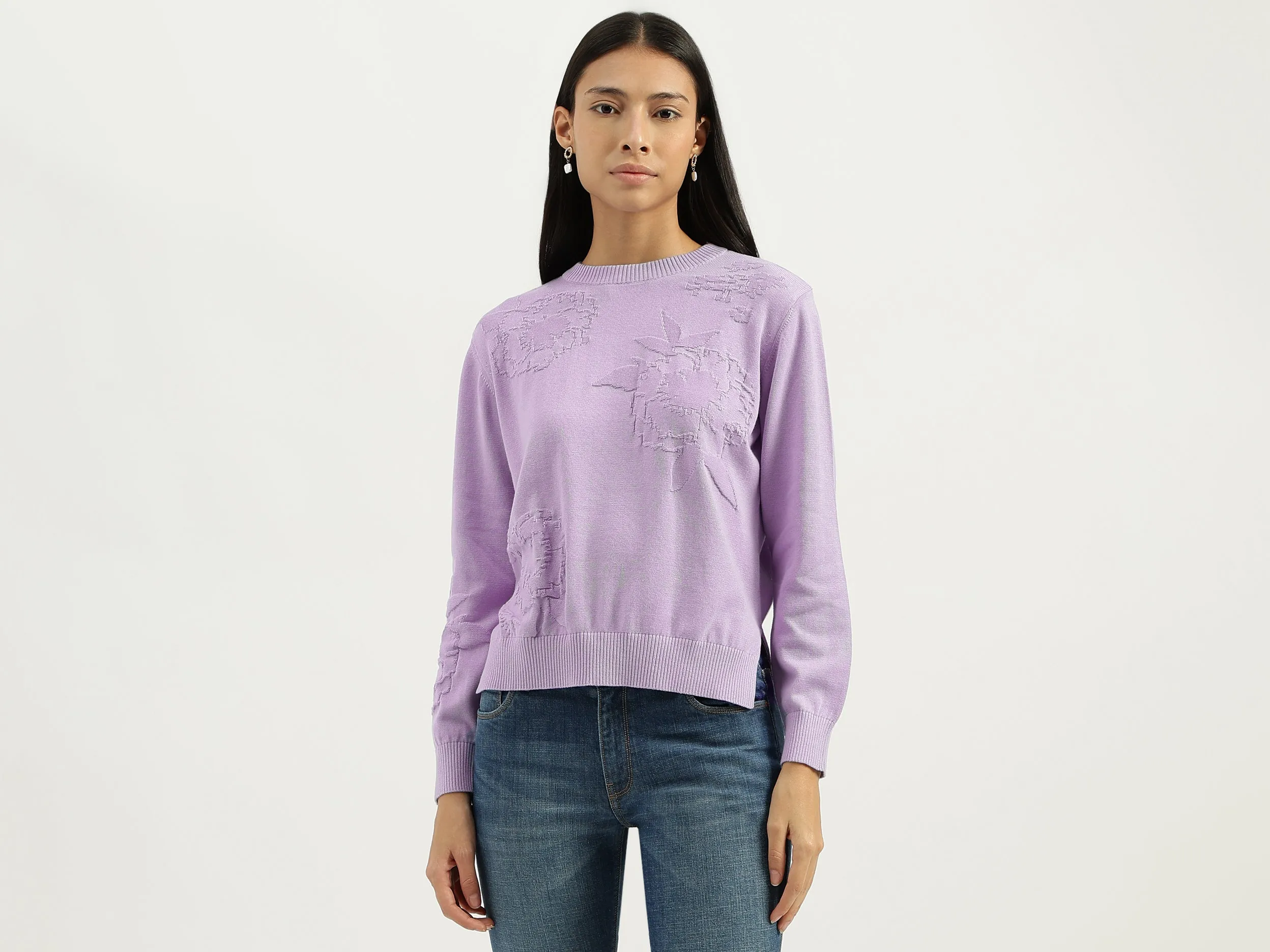 Round Neck Textured Sweatshirts