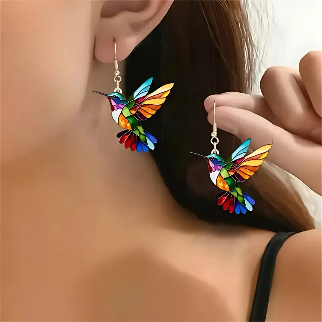 Samantha | Elegant Hummingbird Necklace