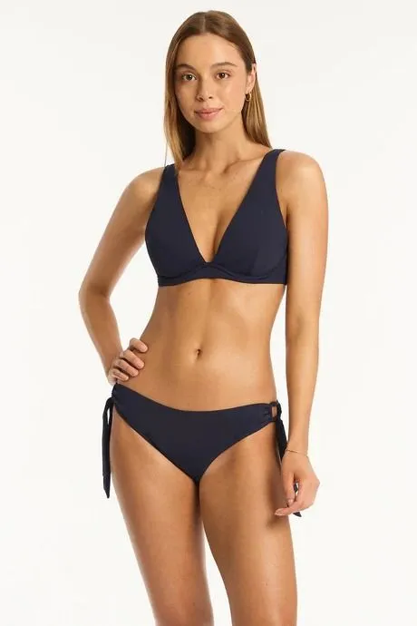 SEA LEVEL- WOMEN'S ECO ESSENTIALS SWIM TOP