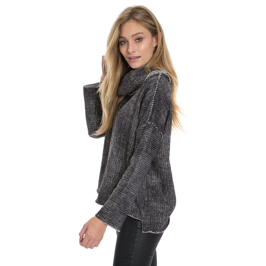 Soft Sierra Raw Seam Mock