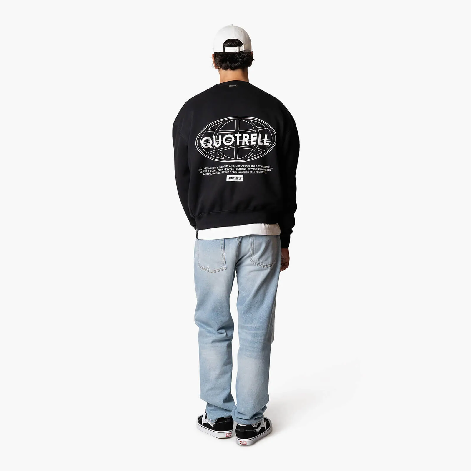 STRATIX CREWNECK | BLACK/WHITE