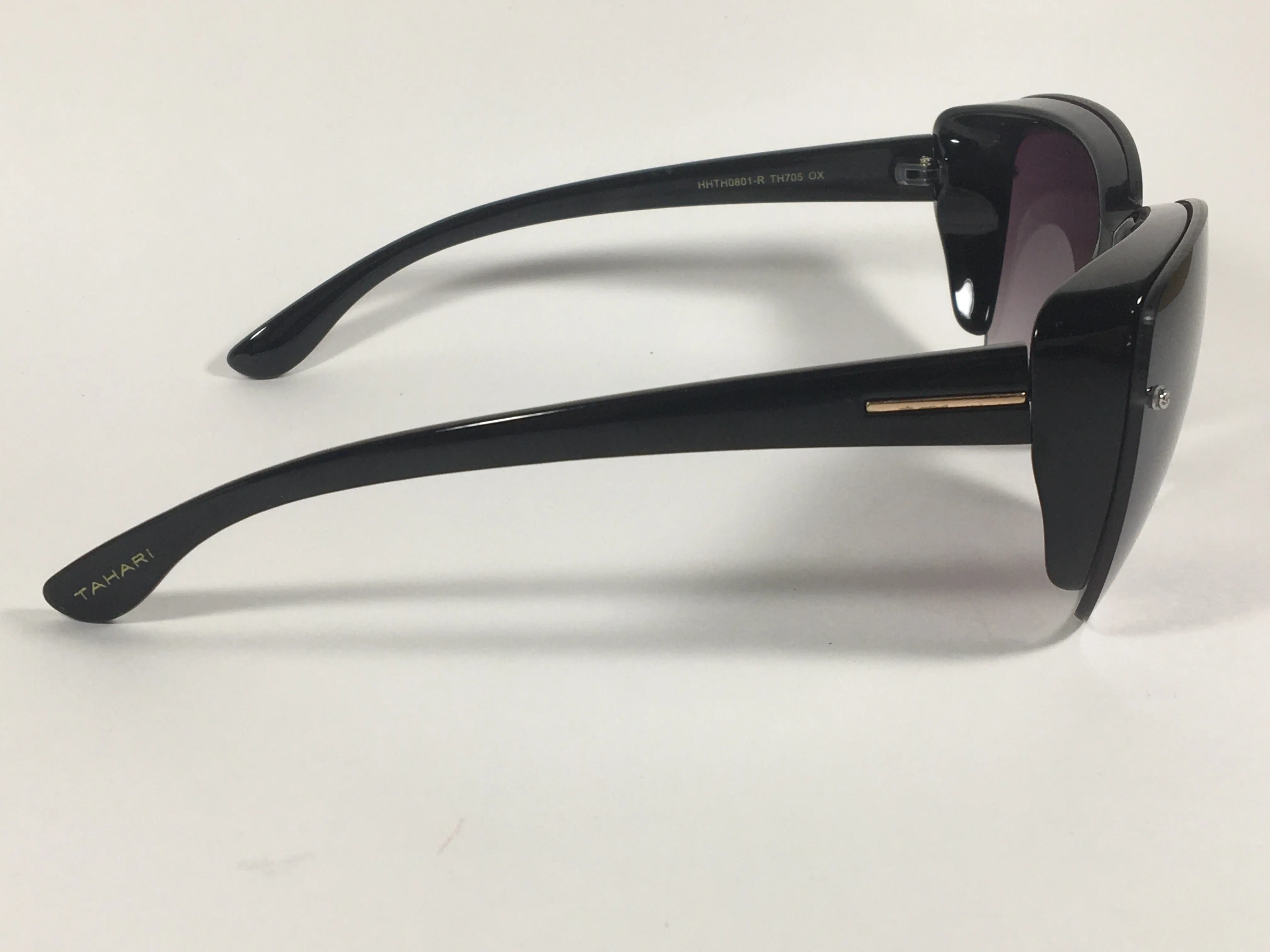 Tahari Shield Cat Eye Sunglasses Black Frame Smoke Gray Gradient Lens TH705 OX