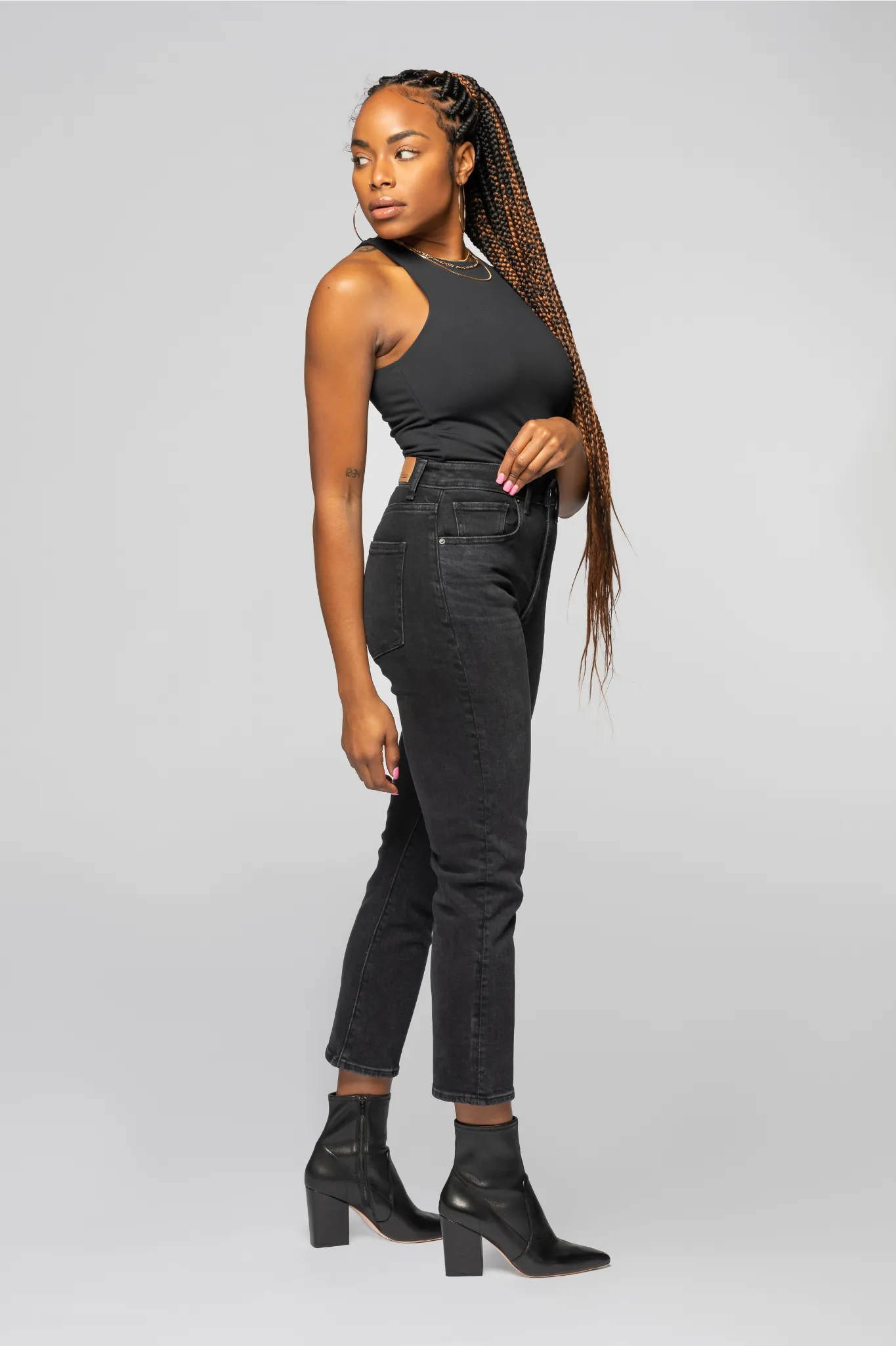 The Straight Crop - Moonlit Black