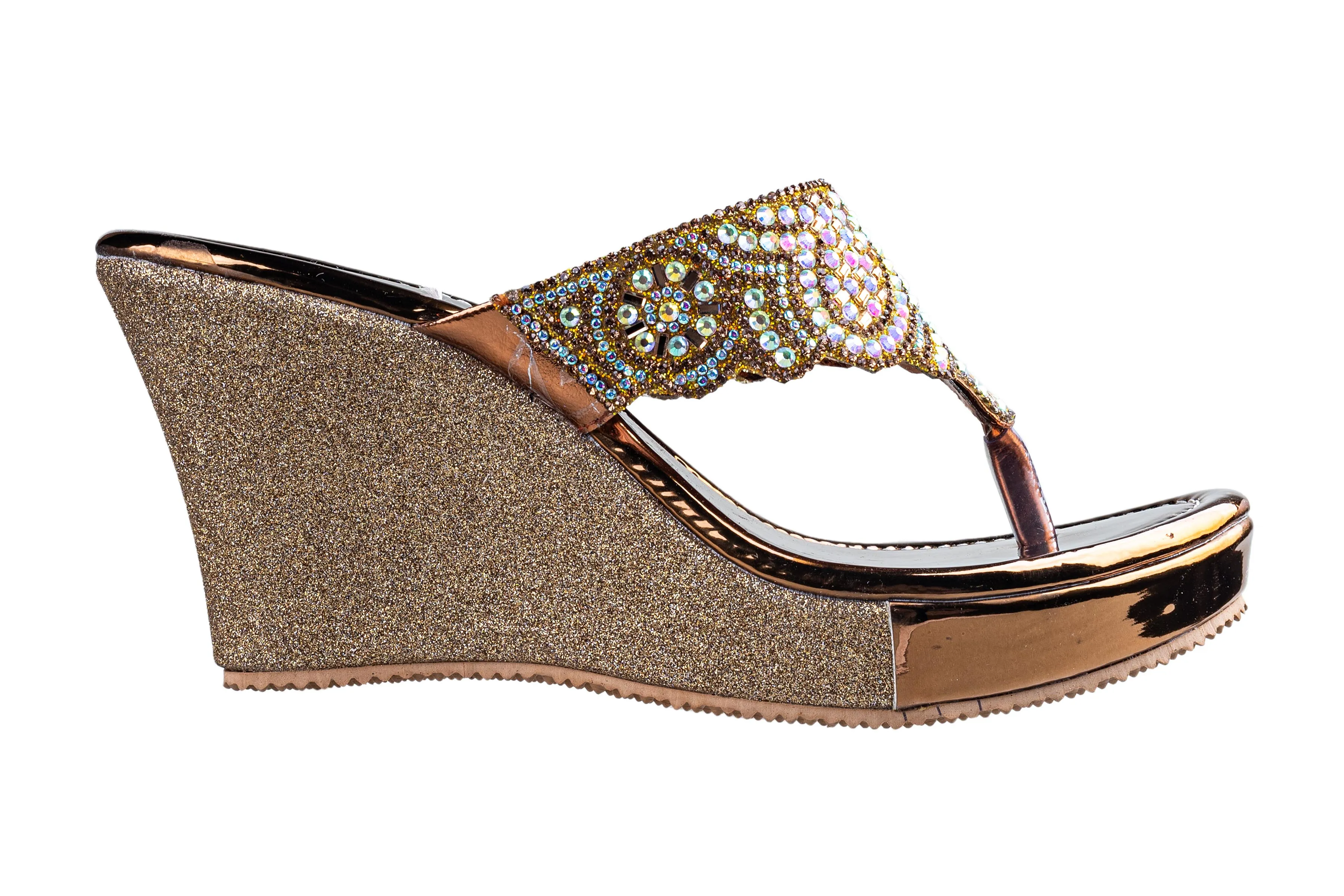 Titas Ladies Copper Wedding Chappal