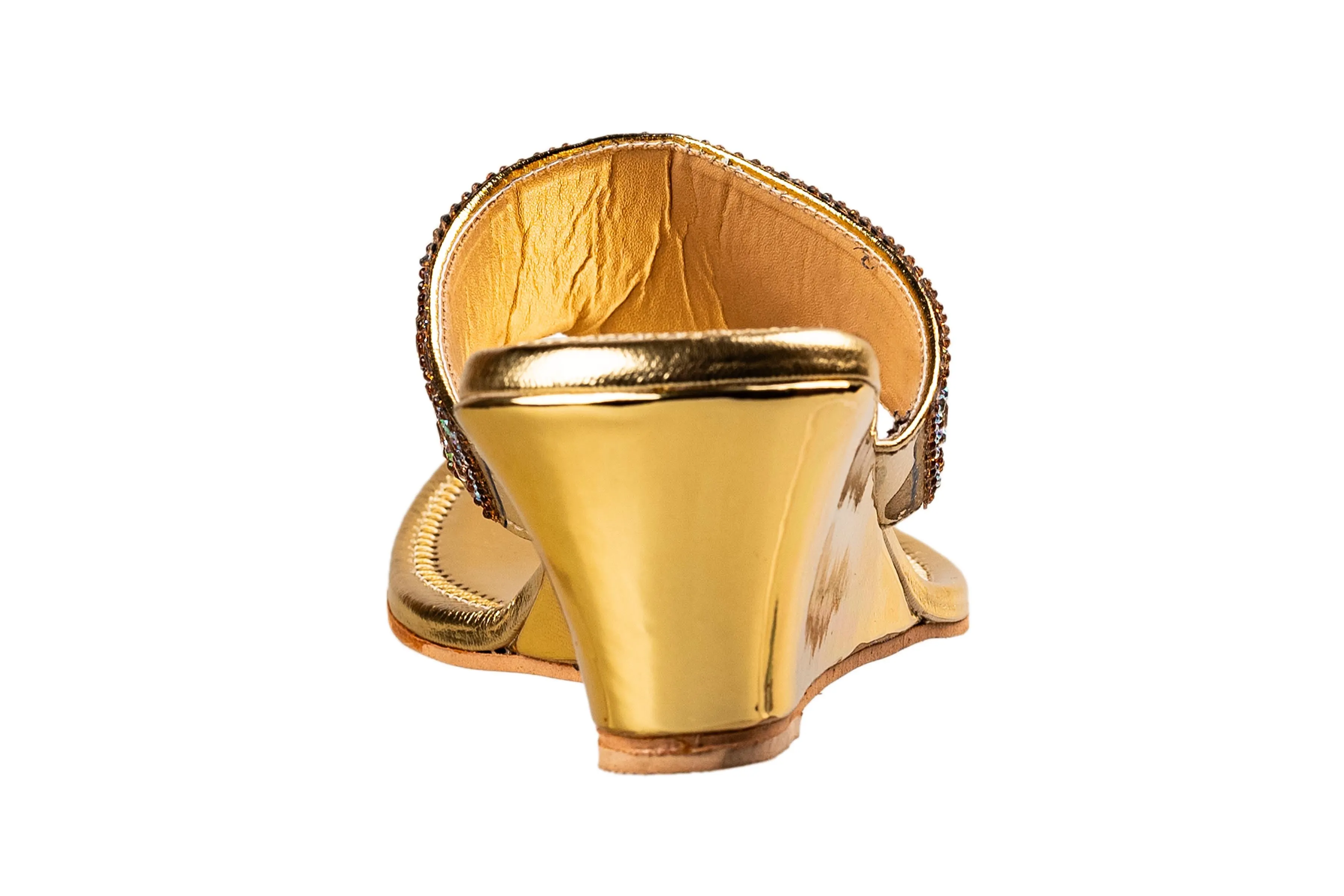 Titas Ladies Golden Wedding Chappal