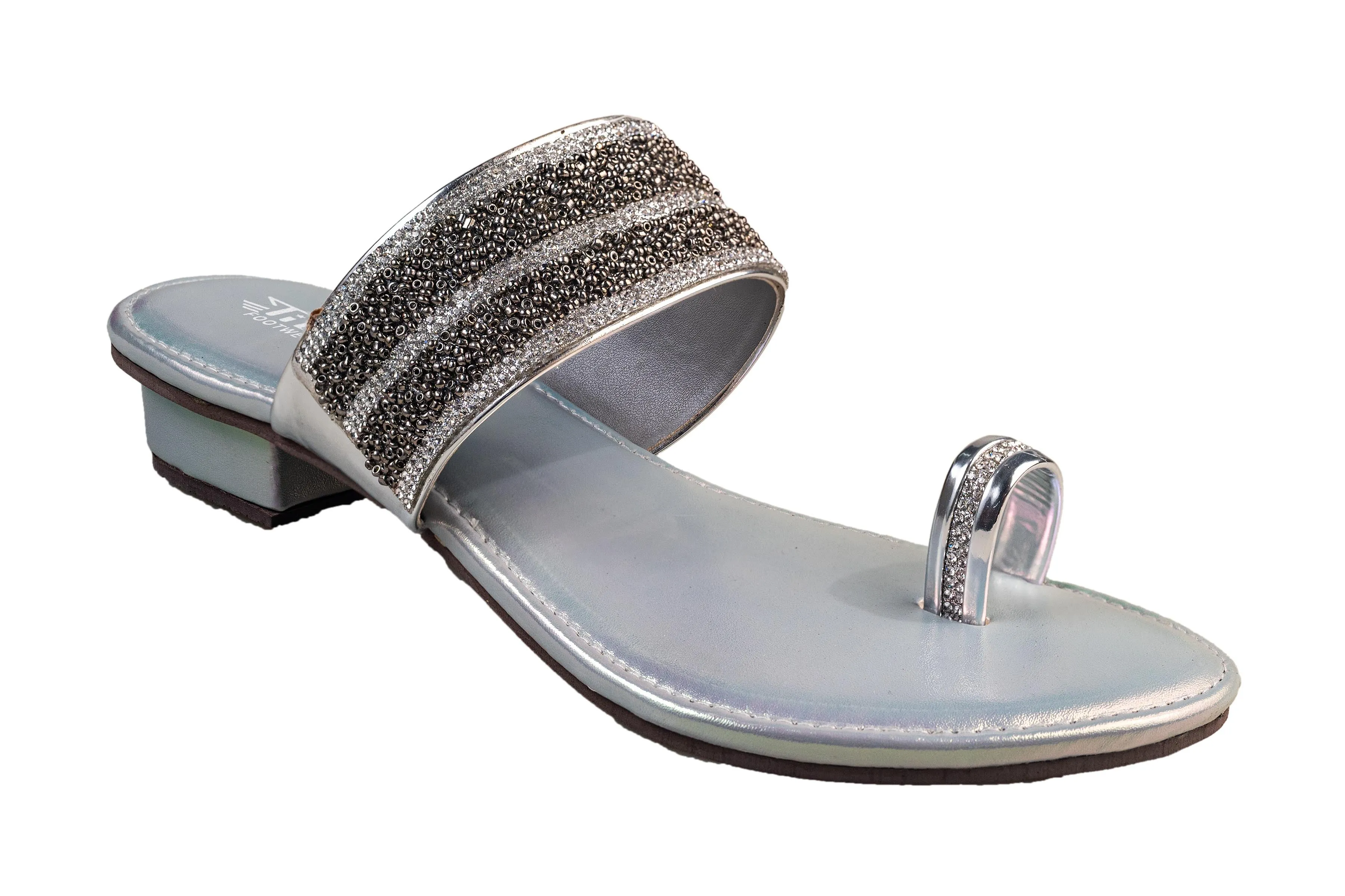 Titas Ladies Silver Wedding Chappal (Cs W 250104)