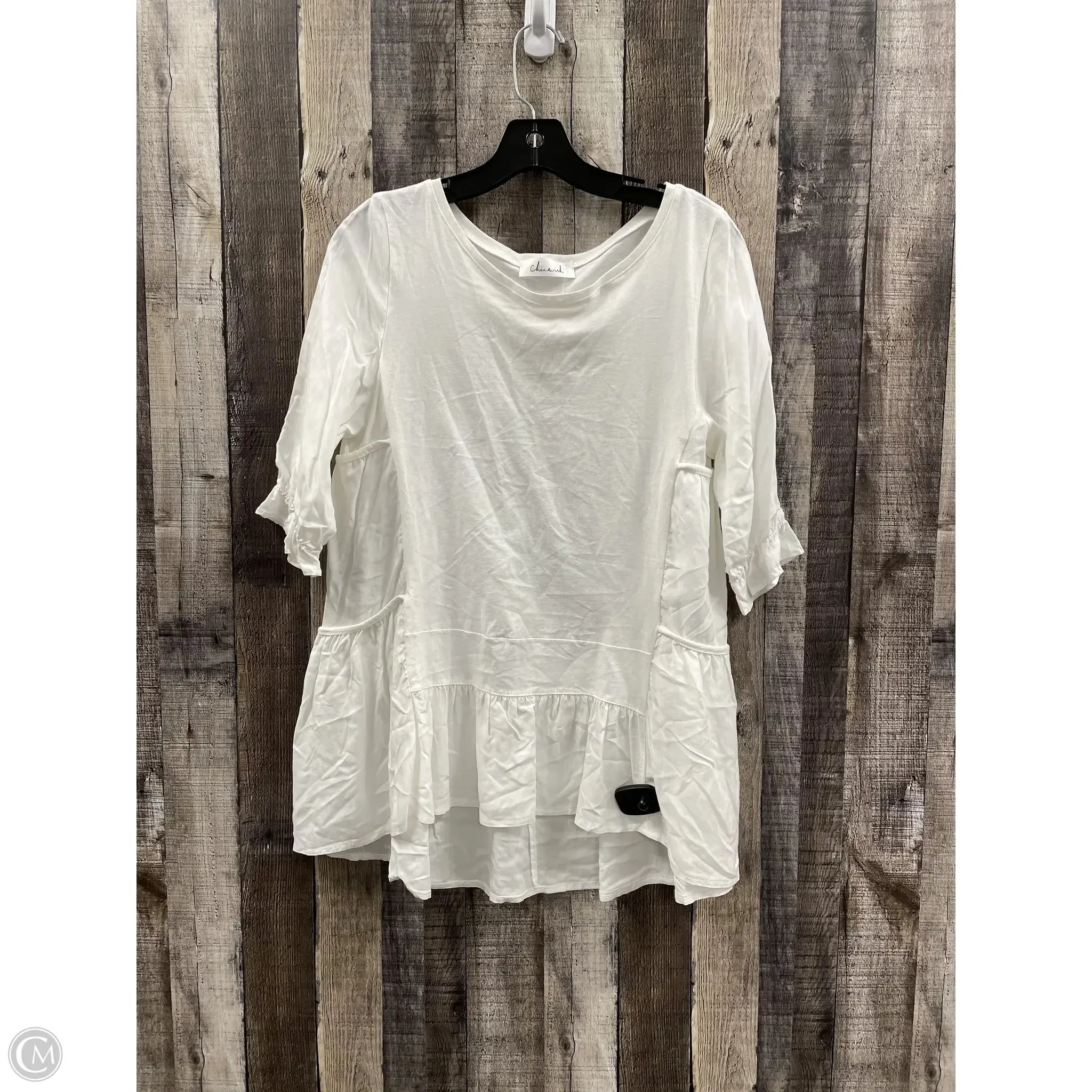 Top Short Sleeve By Cme In White, Size: M