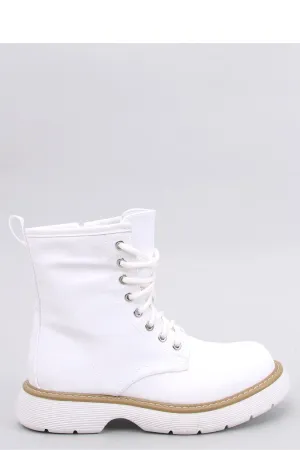 Trapper shoes