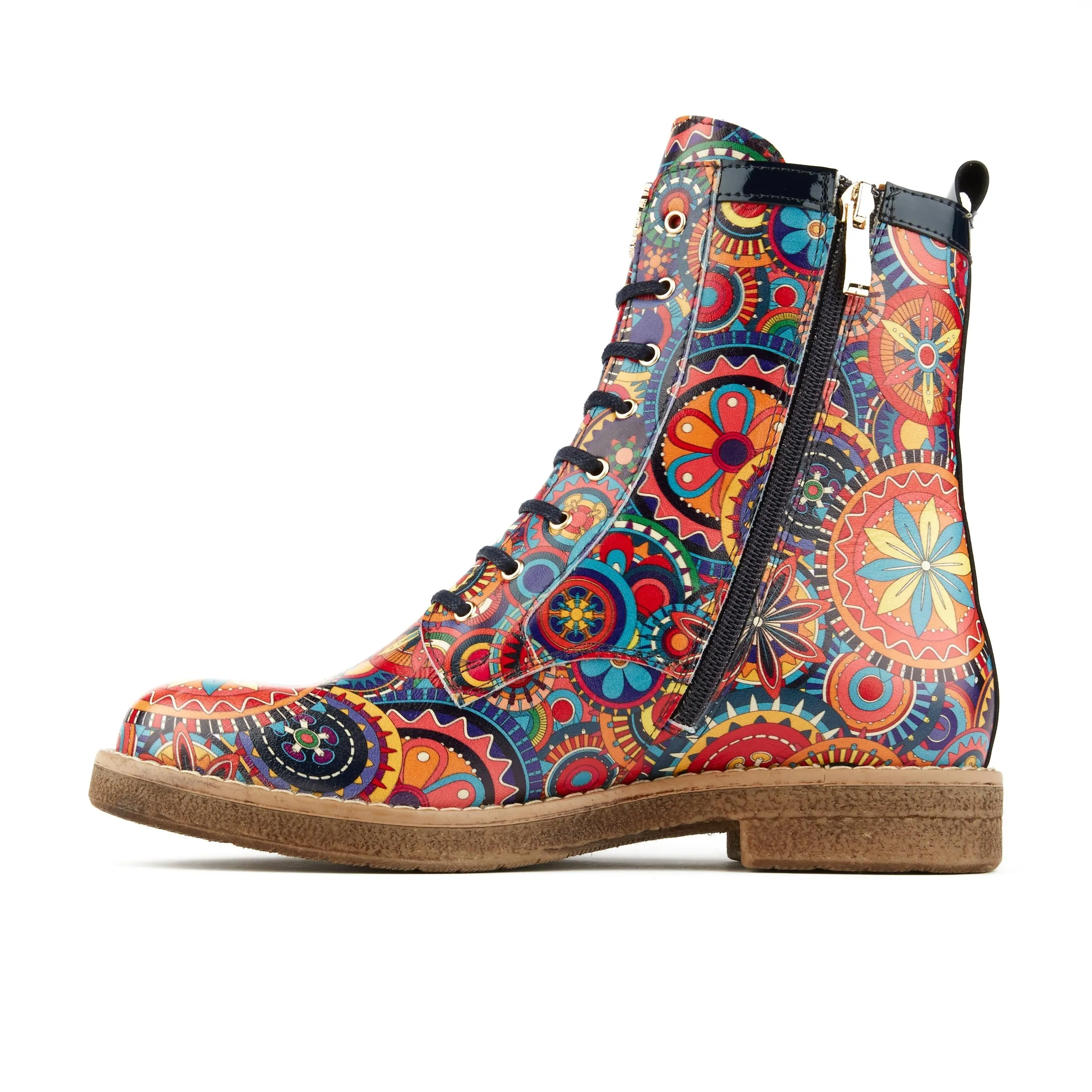 Traveller -  New Signature Print