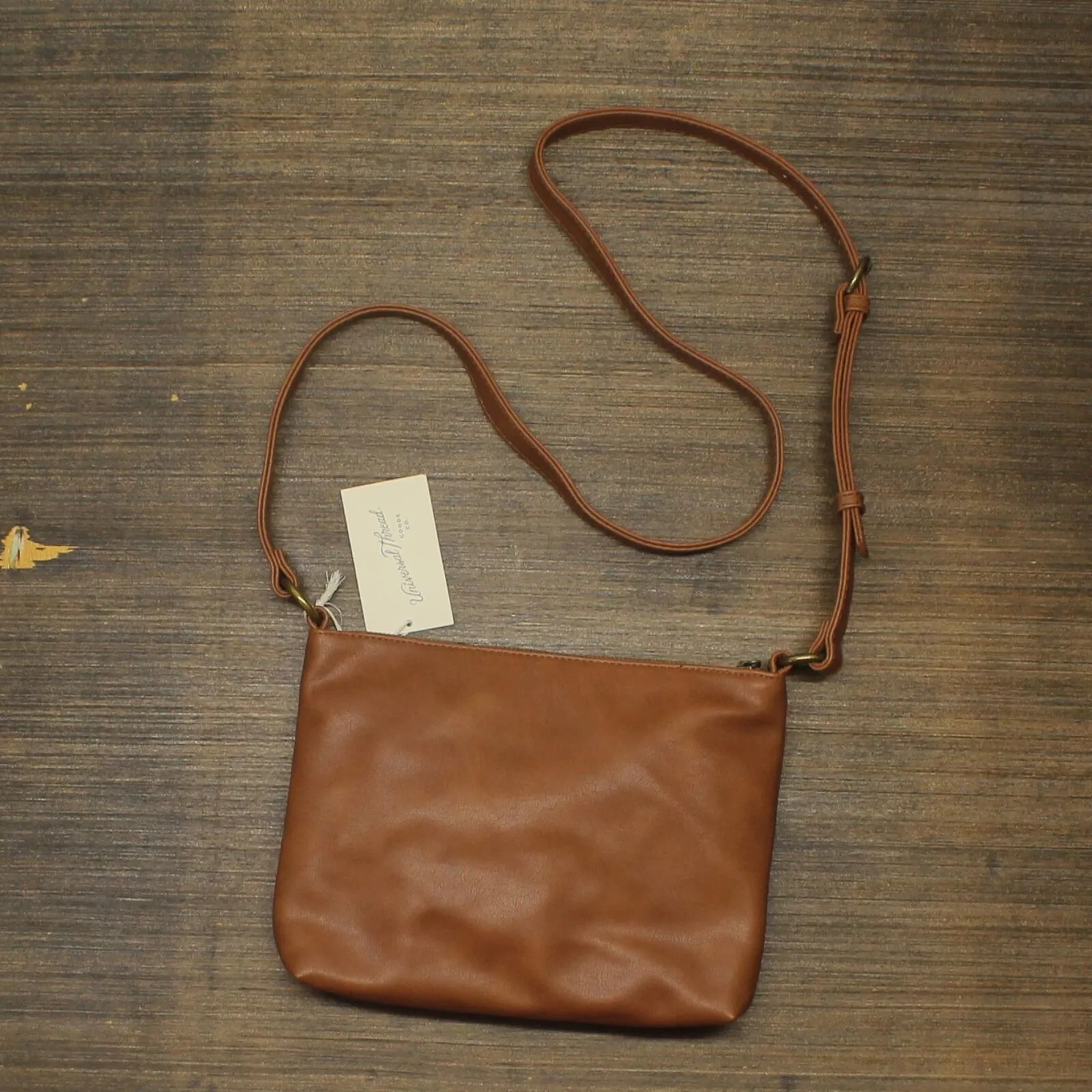 Universal Thread Women's Campbell Crossbody Bag