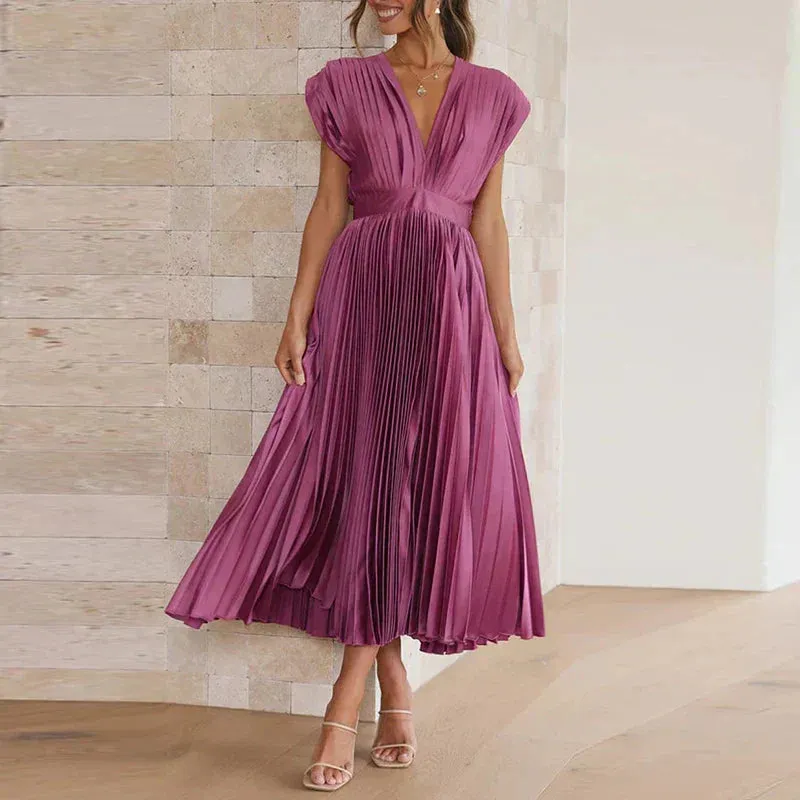 V-Neck Elegance™ | Women's Pleated Midi Dress | Lightweight Fabric, Flattering Fit & Stylish Design