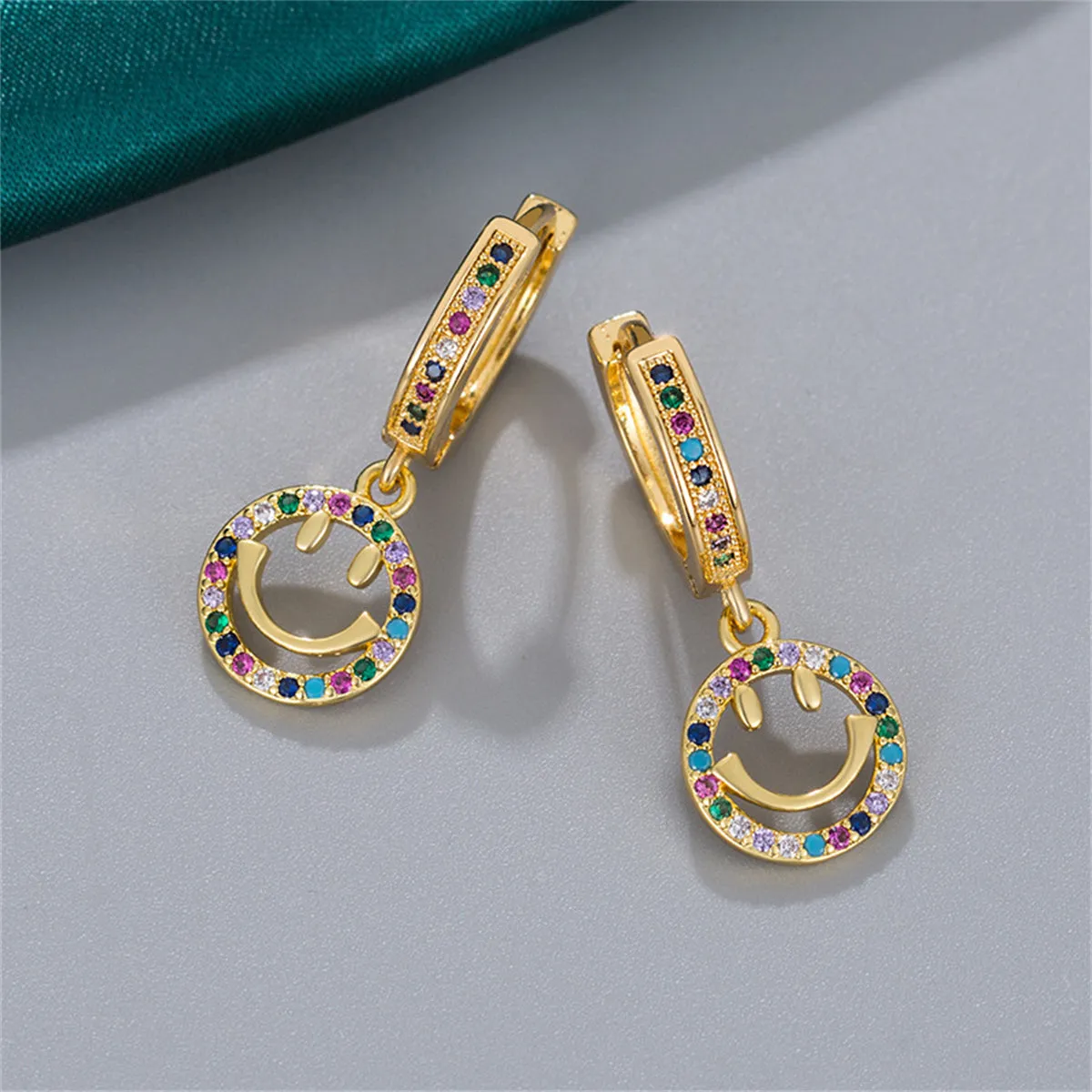 Vibrant Cubic Zirconia & 18K Gold-Plated Pavé Openwork Smiley Huggie Earrings