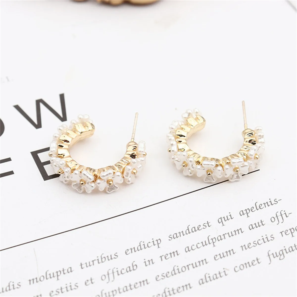 White Acrylic & 18K Gold-Plated Flower Cluster Huggie Earrings