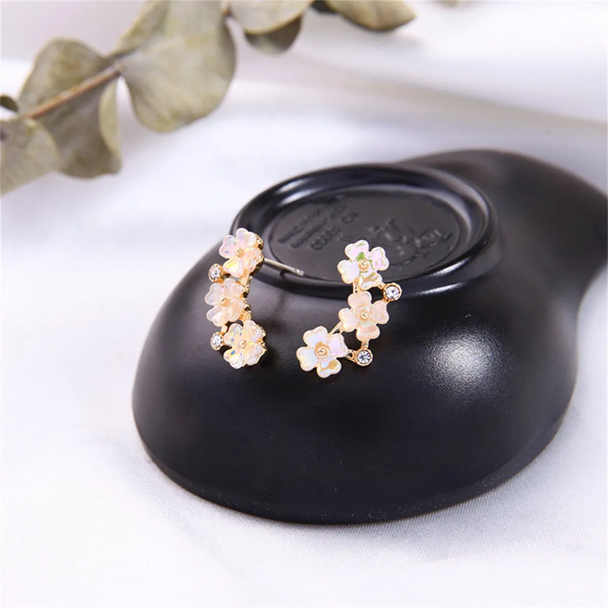 White Acrylic & Cubic Zirconia 18K Gold-Plated Floral Stud Earrings
