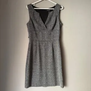 White House Black Market sz 8 Gray career sheath mini dress NWOT