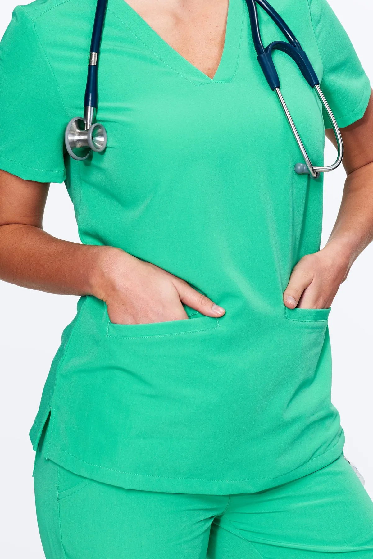 Women's 3-Pocket Scrub Top