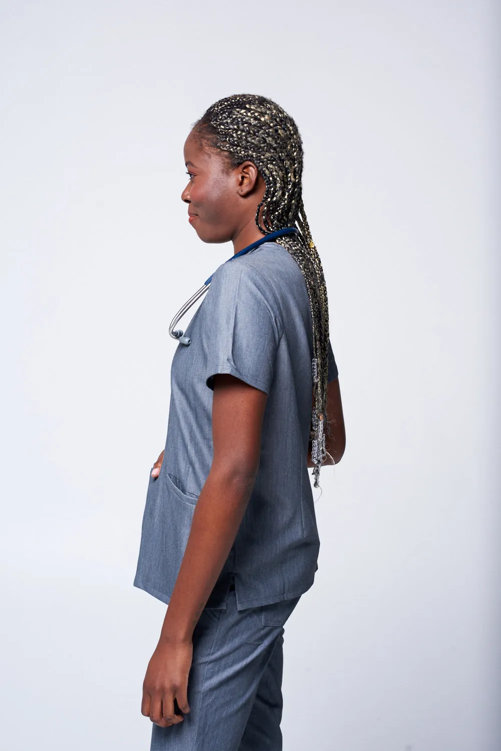 Women's 3-Pocket Scrub Top