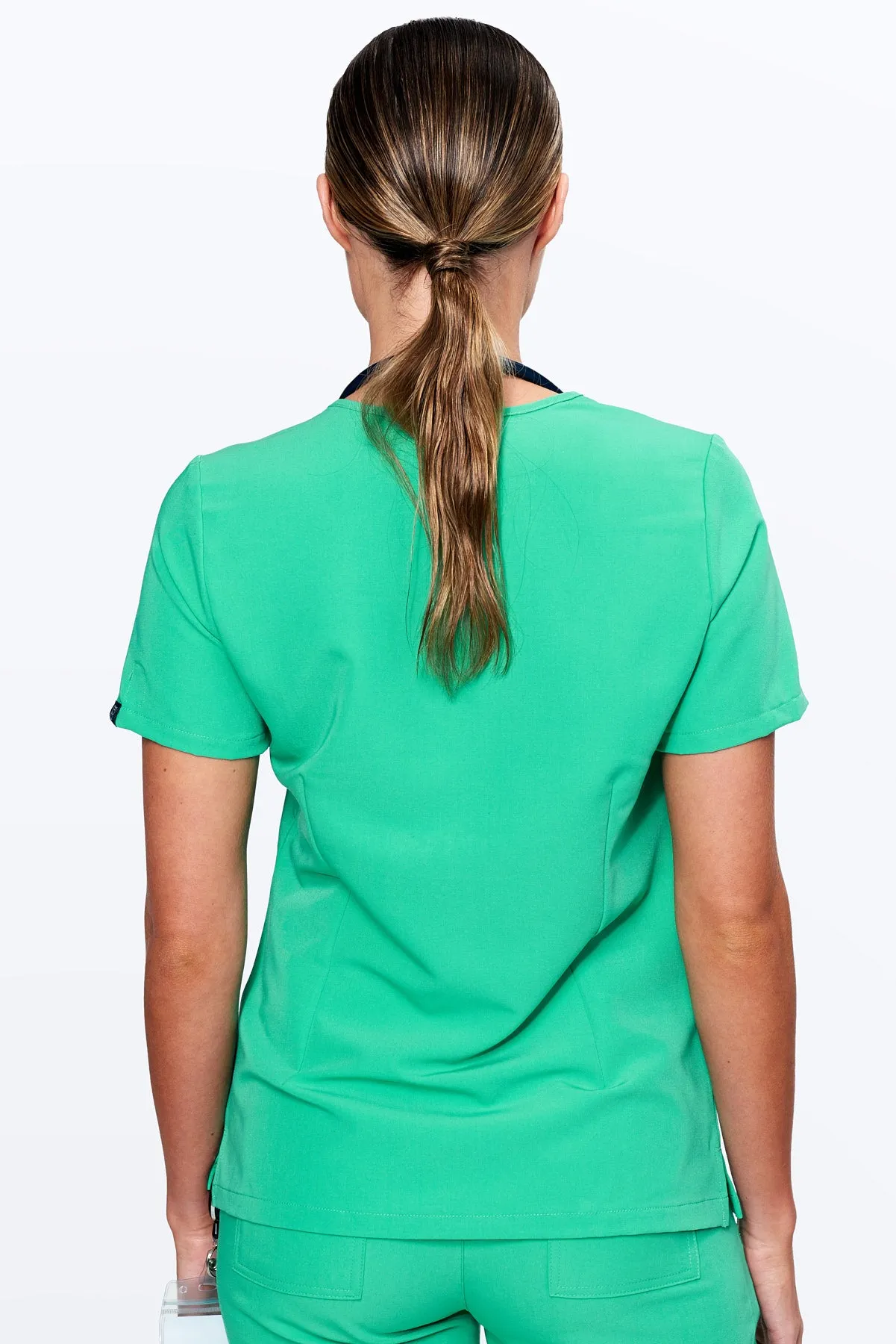Women's 3-Pocket Scrub Top