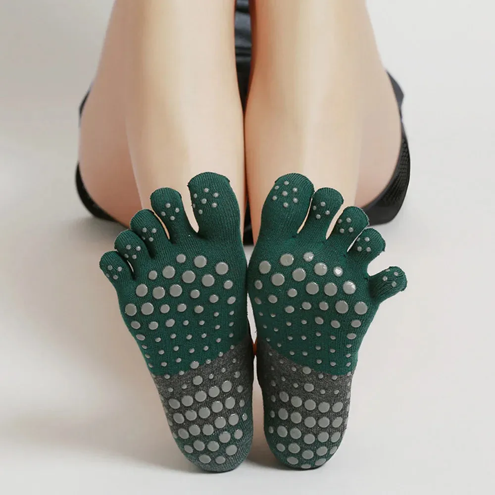 Women's Anti-Slip Yoga Socks – Breathable, Elastic Silicone Socks for Gym, Pilates, Ballet, and Dance