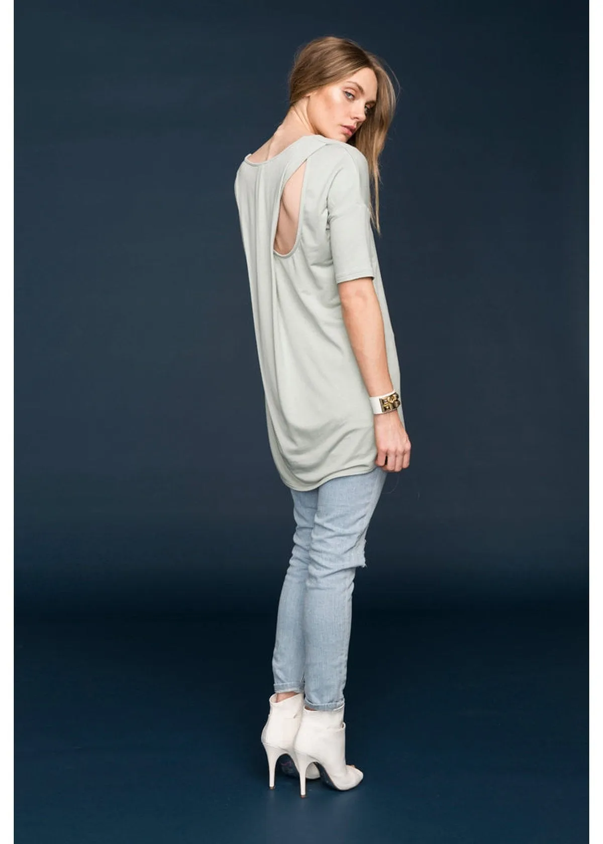 Women's Cut Out Drape Back Tunic