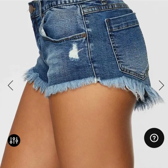 Women’s O'Neill Bowie Denim Jean Distressed Shorts Women's Size 27 NWT