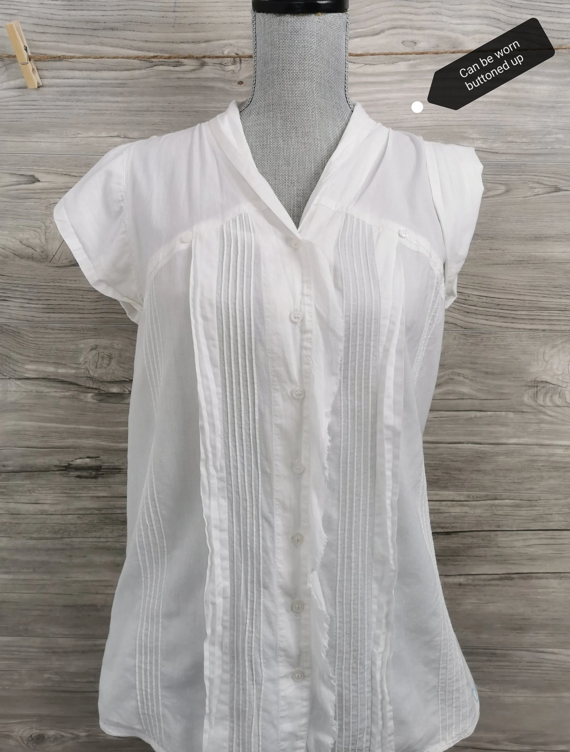 WOMENS SIZE MEDIUM - O'NEILL, Lightweight Soft Cotton Blouse EUC B34