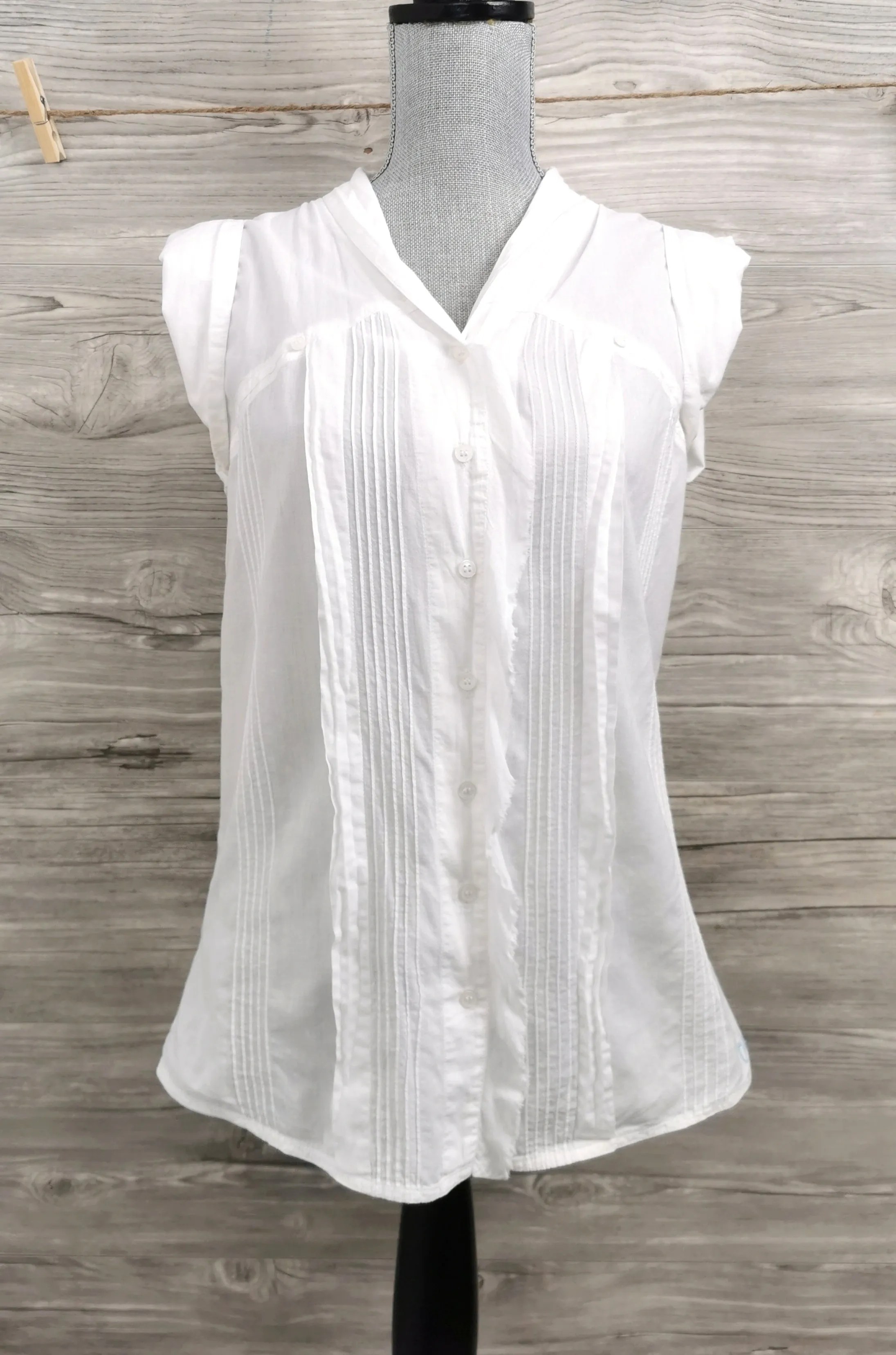 WOMENS SIZE MEDIUM - O'NEILL, Lightweight Soft Cotton Blouse EUC B34