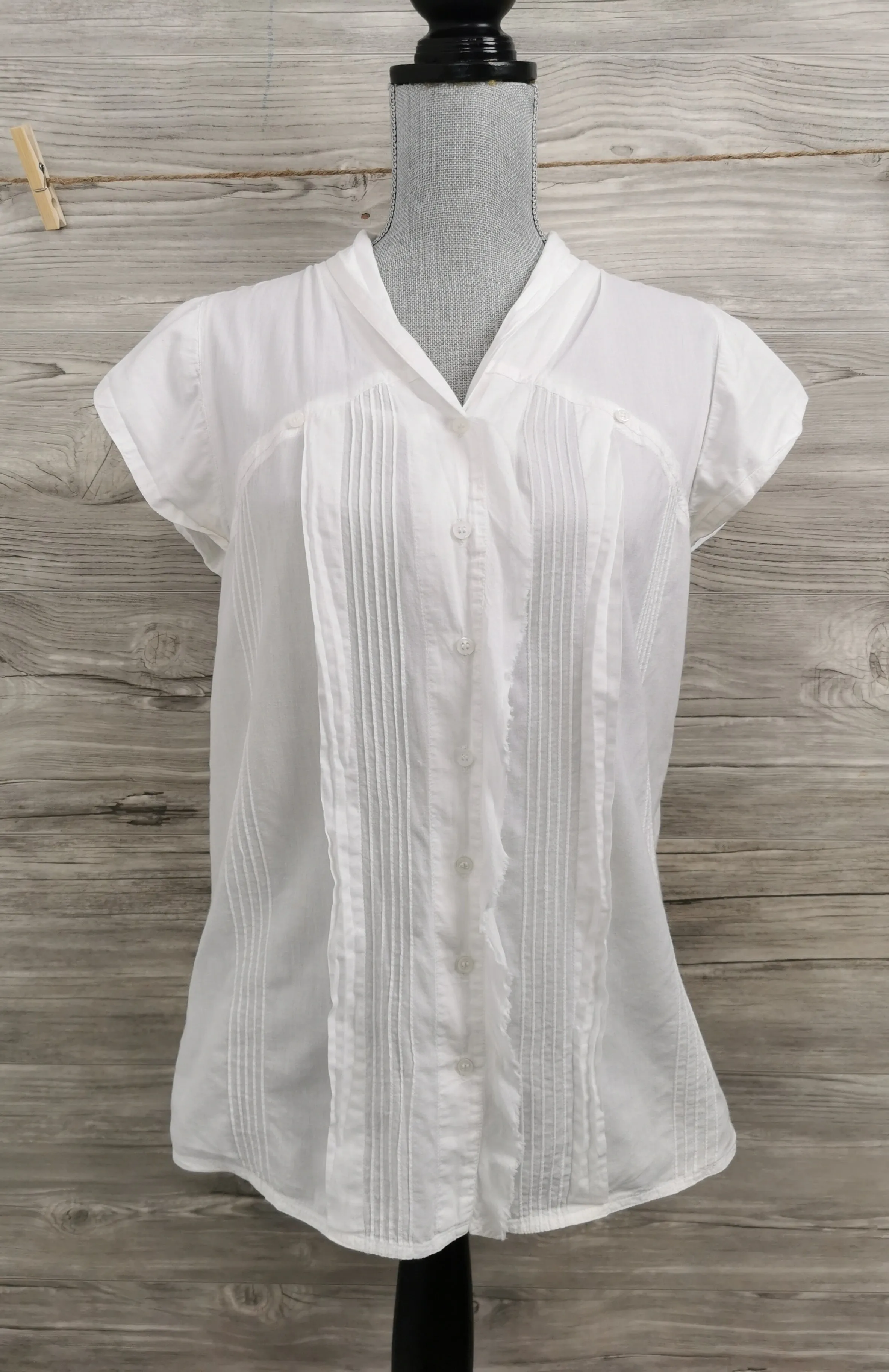 WOMENS SIZE MEDIUM - O'NEILL, Lightweight Soft Cotton Blouse EUC B34