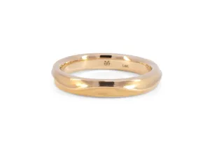 Women's Undulating Wave Wedding Band