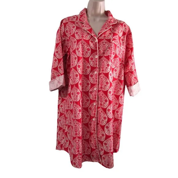 World Market Red White Floral Flannel S/M Button Up Nightshirt EUC Front Pocket