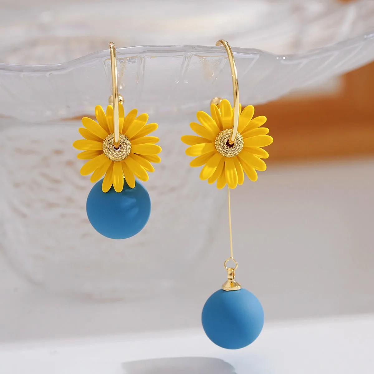 Yellow Enamel & 18K Gold-Plated Mum Mismatching Drop Earrings