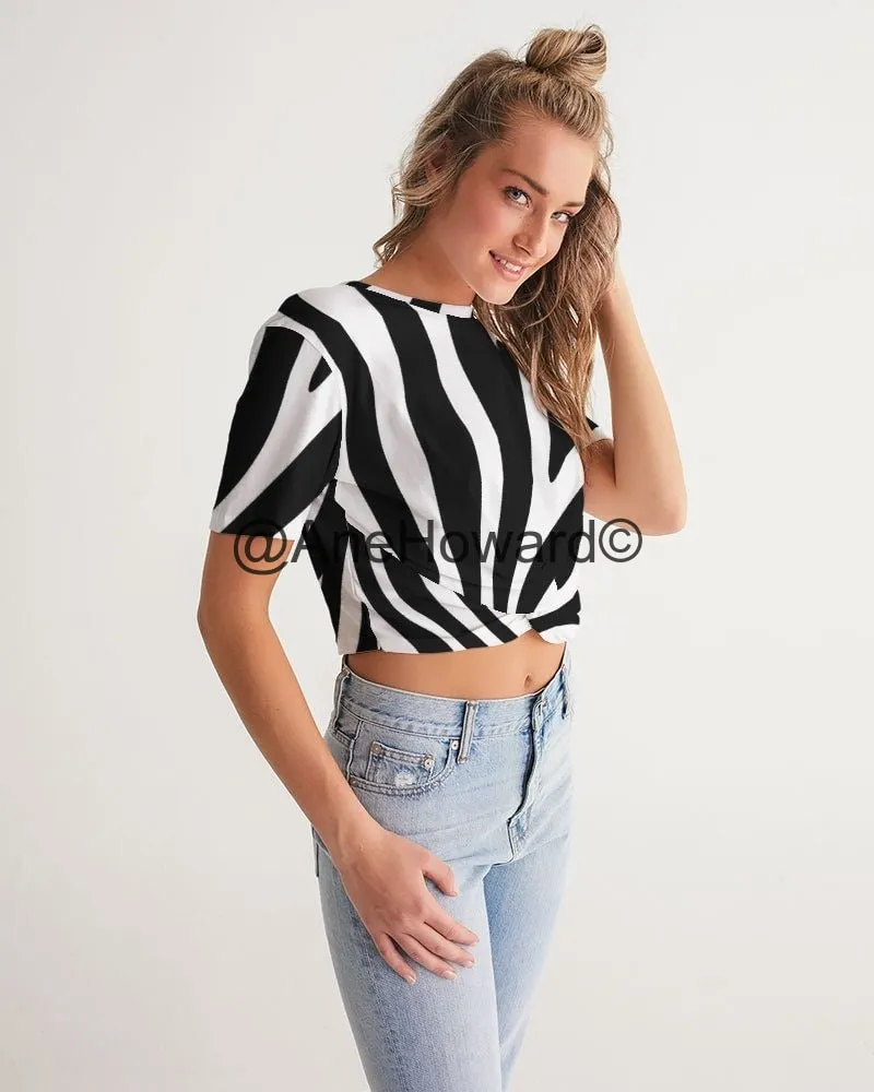 Zebra  Women's Twist-Front Cropped Tee